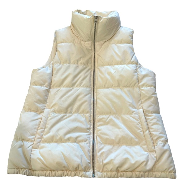 Old Navy Puffer Vest - Picture 3 of 8